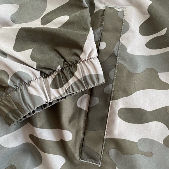 🍻 NEW BALANCE Camo Coach Lined Jacket XL 🍻💚 - Picture 7 of 14